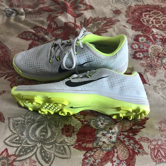 nike lunarlon golf shoes spikeless